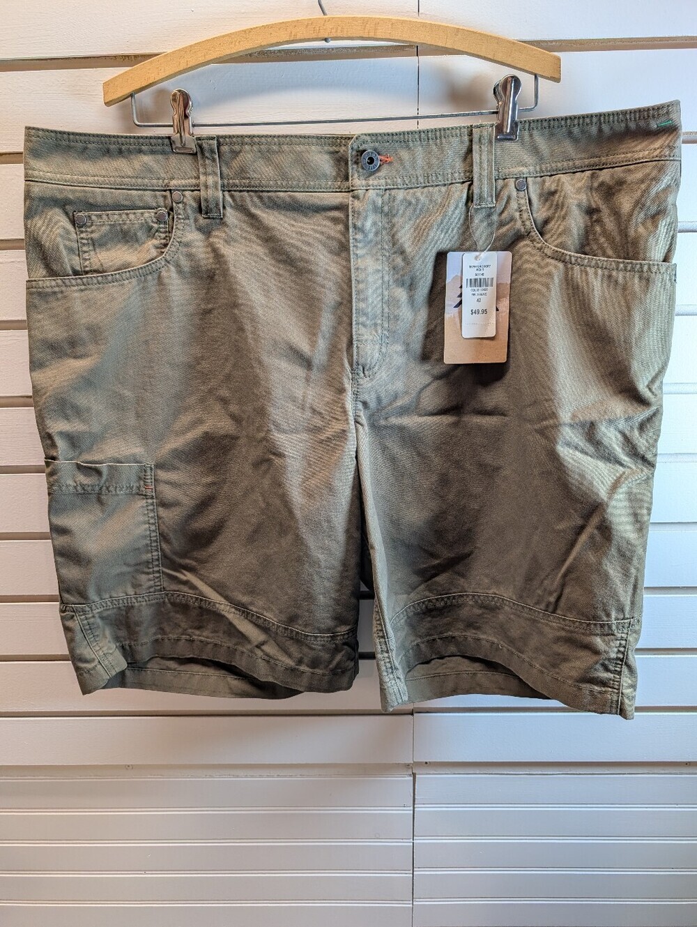 L.L. Bean Riverton Men's Cargo Shorts Size 42 Field Olive New with Tags